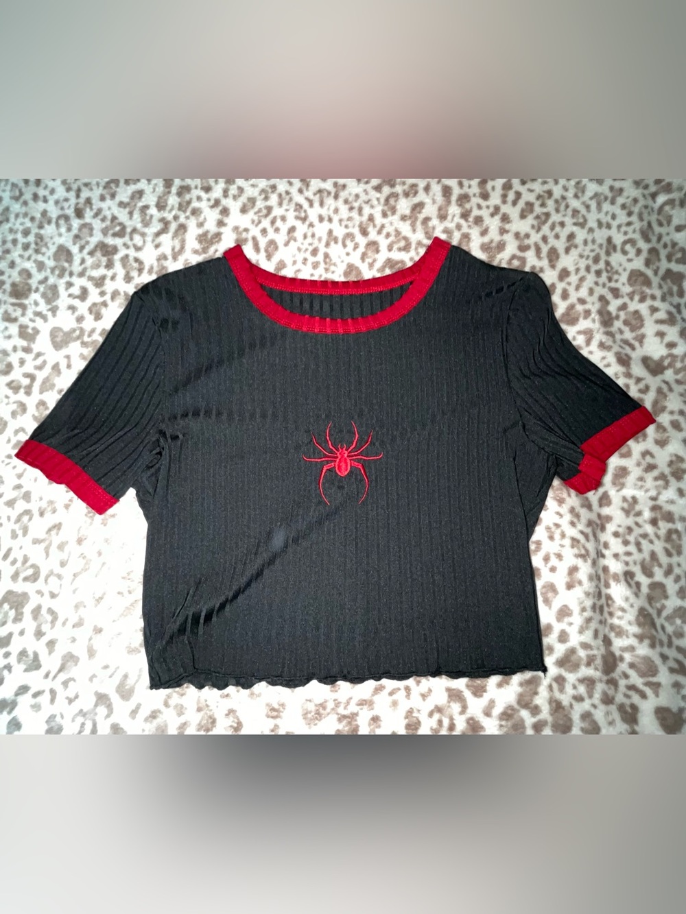 SHEIN - Black Ribbed Tee with Spider Detail